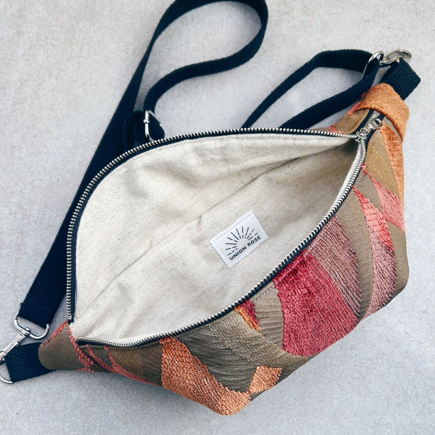 Vintage Abstract Classic Crossbody Bag