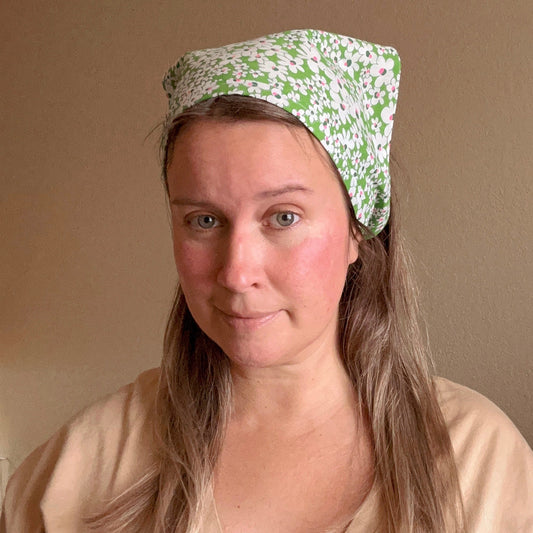 Vintage Kerchief in Green and White Floral