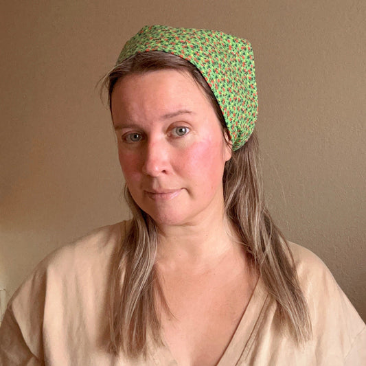 Vintage Kerchief in Green and Red Floral