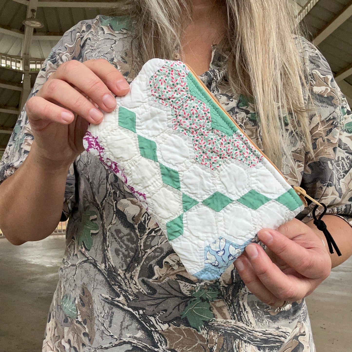 Grandmother's Garden Quilt Zip Bags